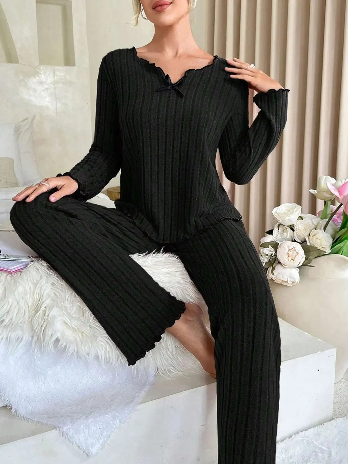 Autumn Winter Warm Flannel Pajamas Set Women Sleepwear Long Sleeve T-shirt Top and Trousers Casual Homewear Loungewear